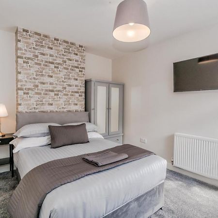 Newhall Lodge Cannock Kültér fotó