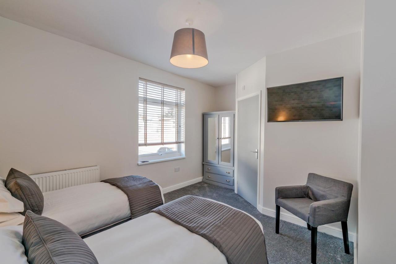 Newhall Lodge Cannock Kültér fotó